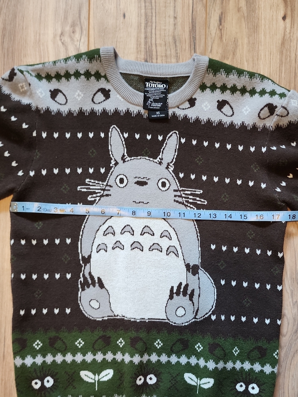 Our Universe Studio Ghibli My Neighbor Totoro Sweater - BoxLunch Exclusive - Picture 6 of 7